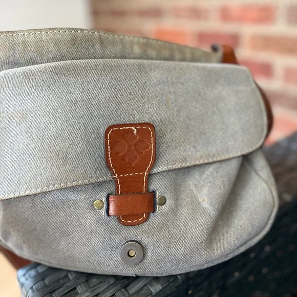 PATRICIA NASH Cross Stitch Positano Floral Saddle Bag - Picture 13 of 16